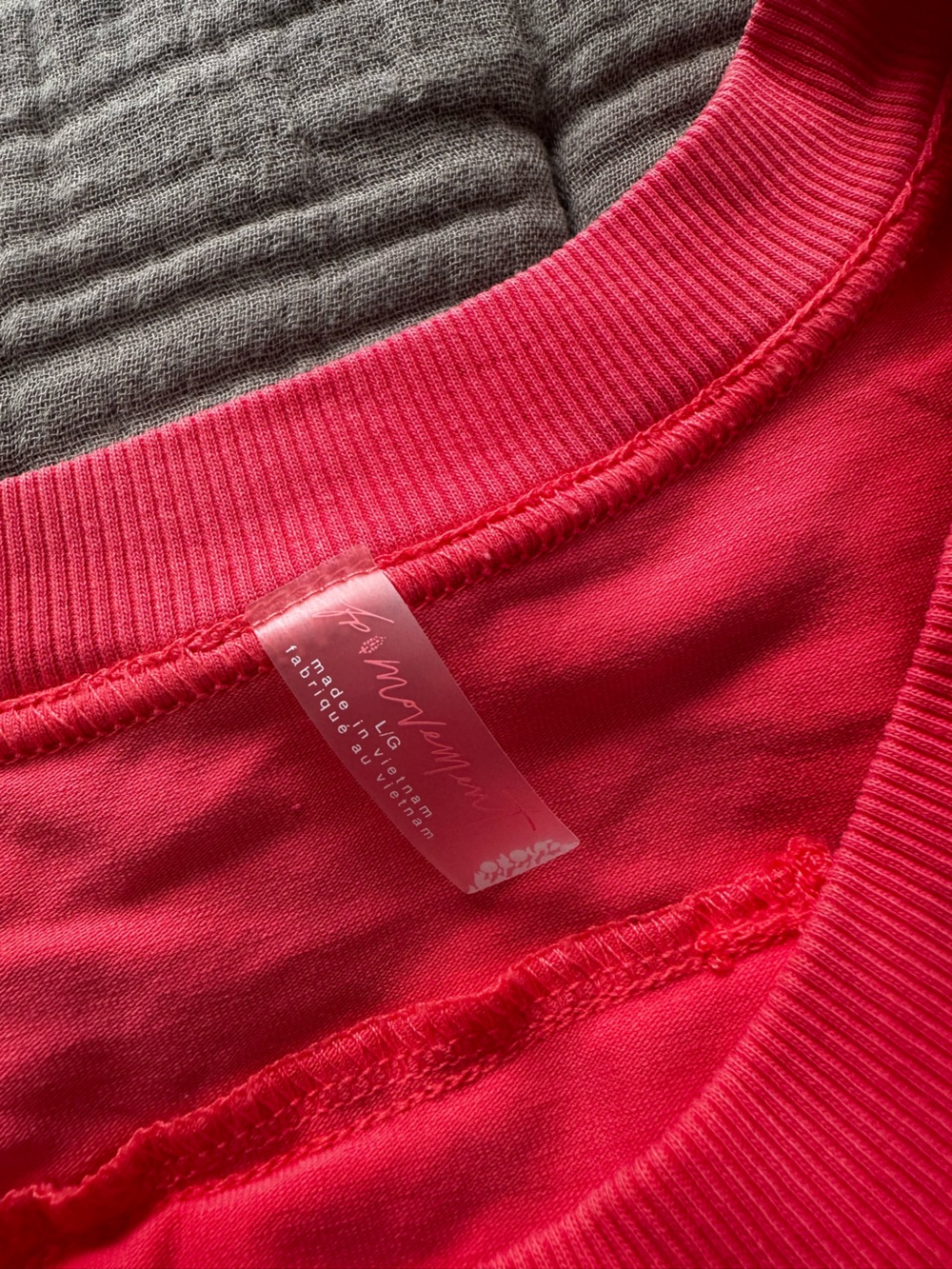 Free People Movement Coral Pink Activewear Set Top & Shorts Size Large - Picture 3 of 4